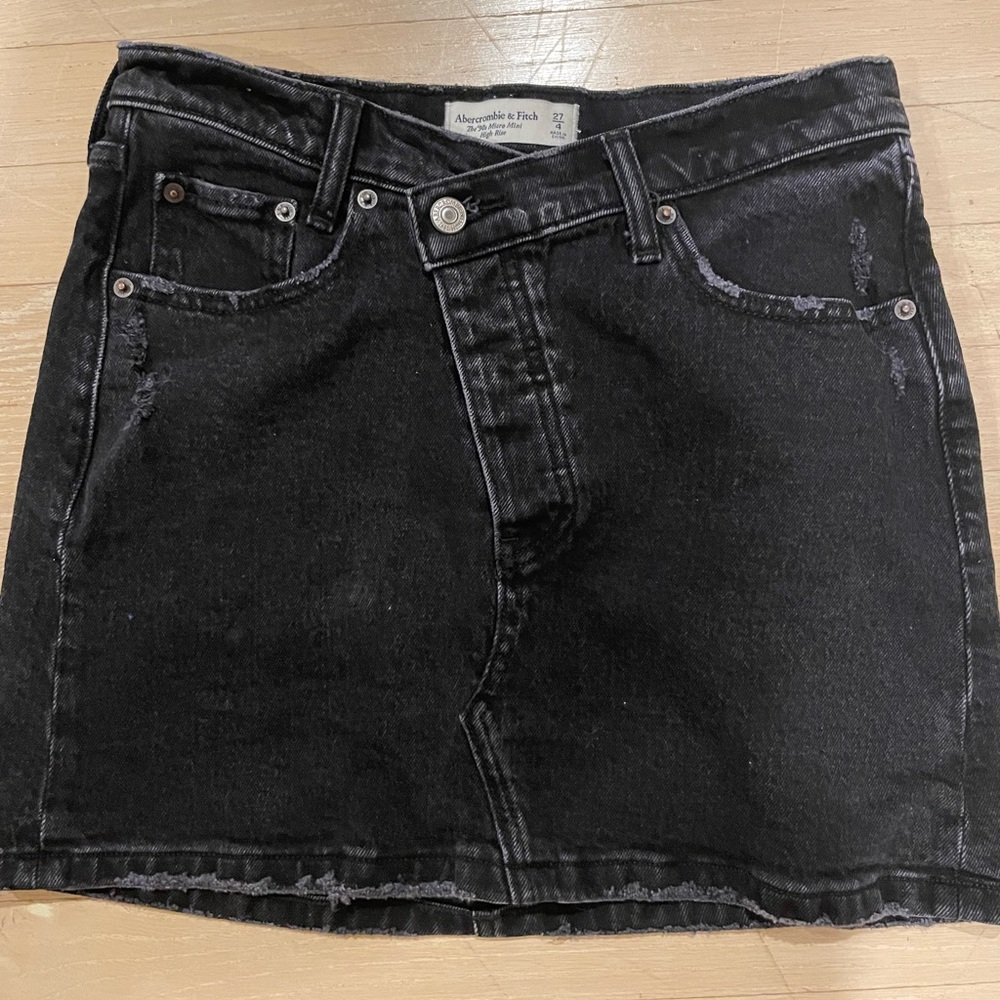 Abercrombie & Fitch 90s Micro Mini High Rise Denim Skirt - Black 4